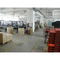 深圳重鑫紙制品 專業(yè)包裝盒廠家，特價銷售中